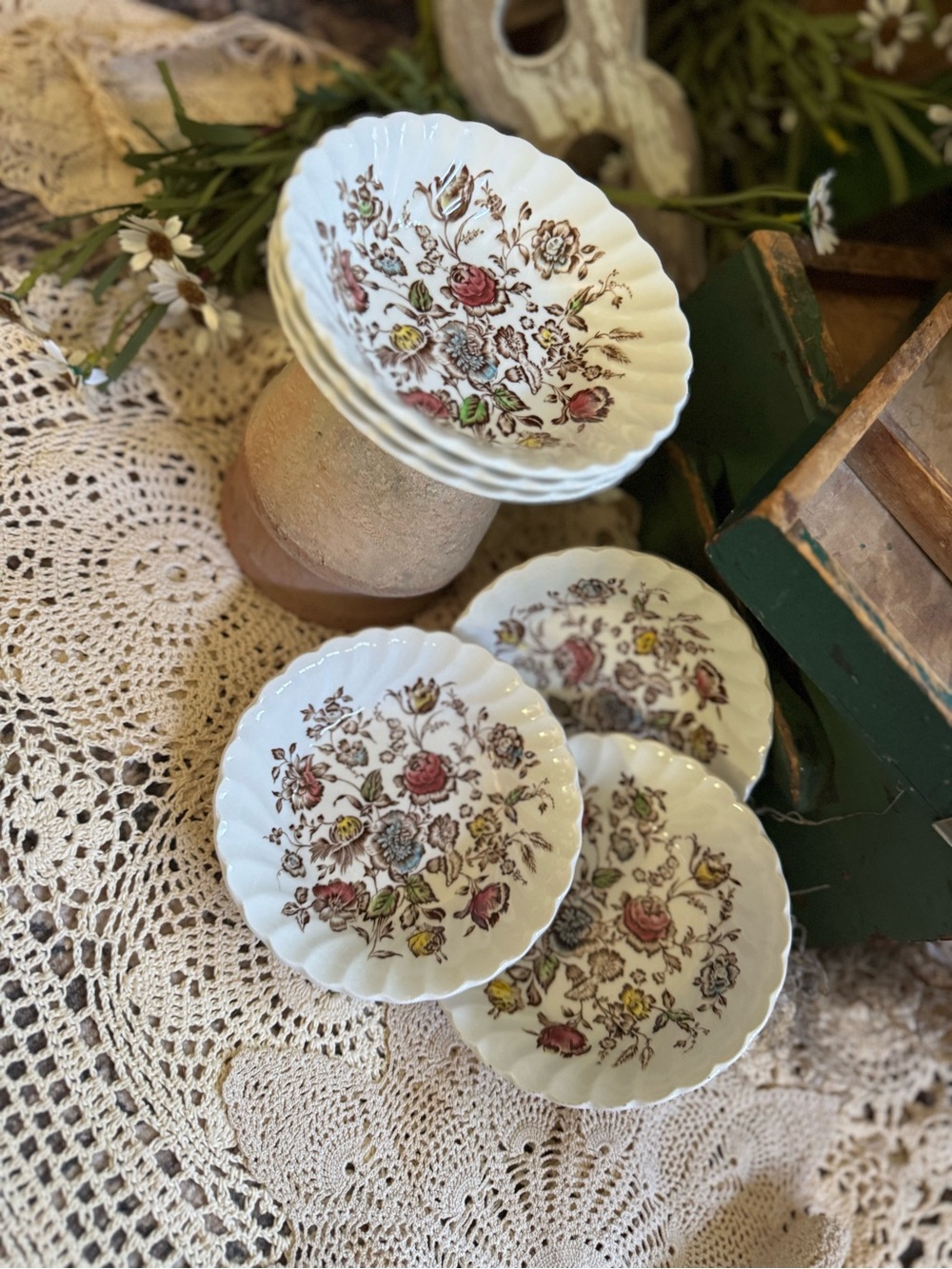 Johnson Bros. Staffordshire Bouquet Bowls